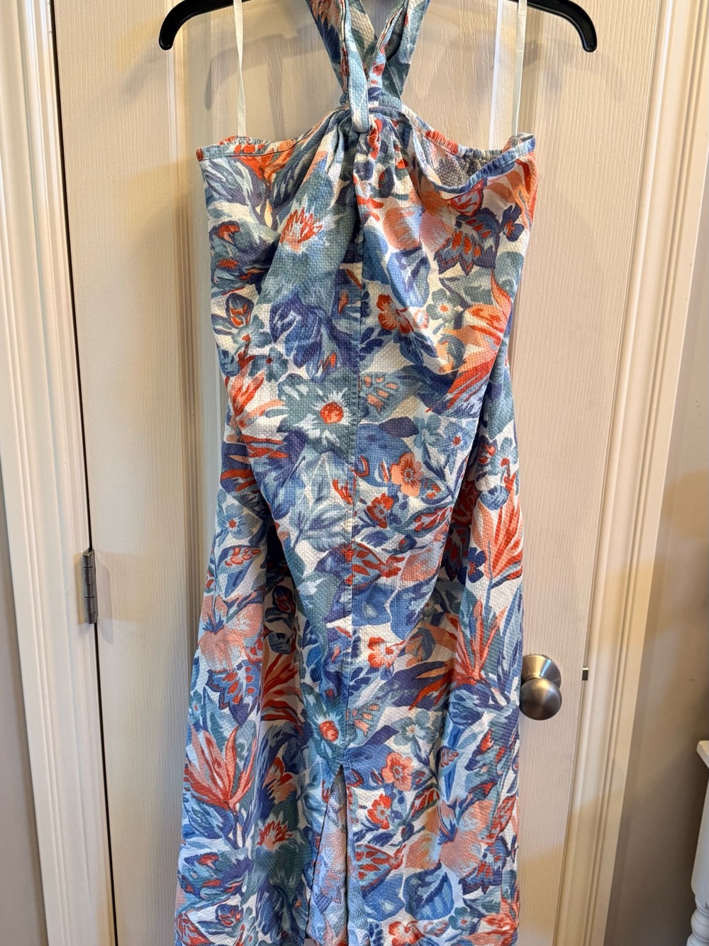 Faherty Paradise Blossom floral twist seersucker halter dress. Size large - Picture 3 of 6